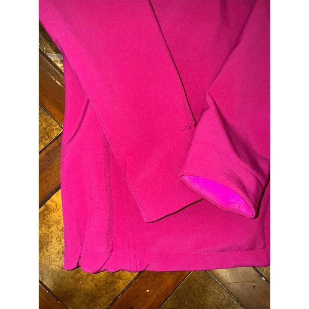 The North Face Womens Size Small Windwall Jacket Fuschia Pink
